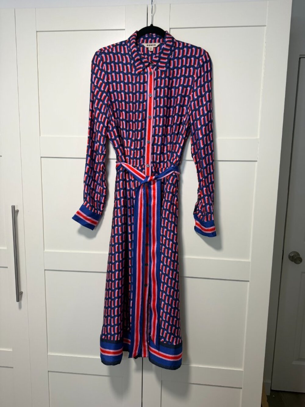 BODEN Midi Button Front Dress - Picture 3 of 11